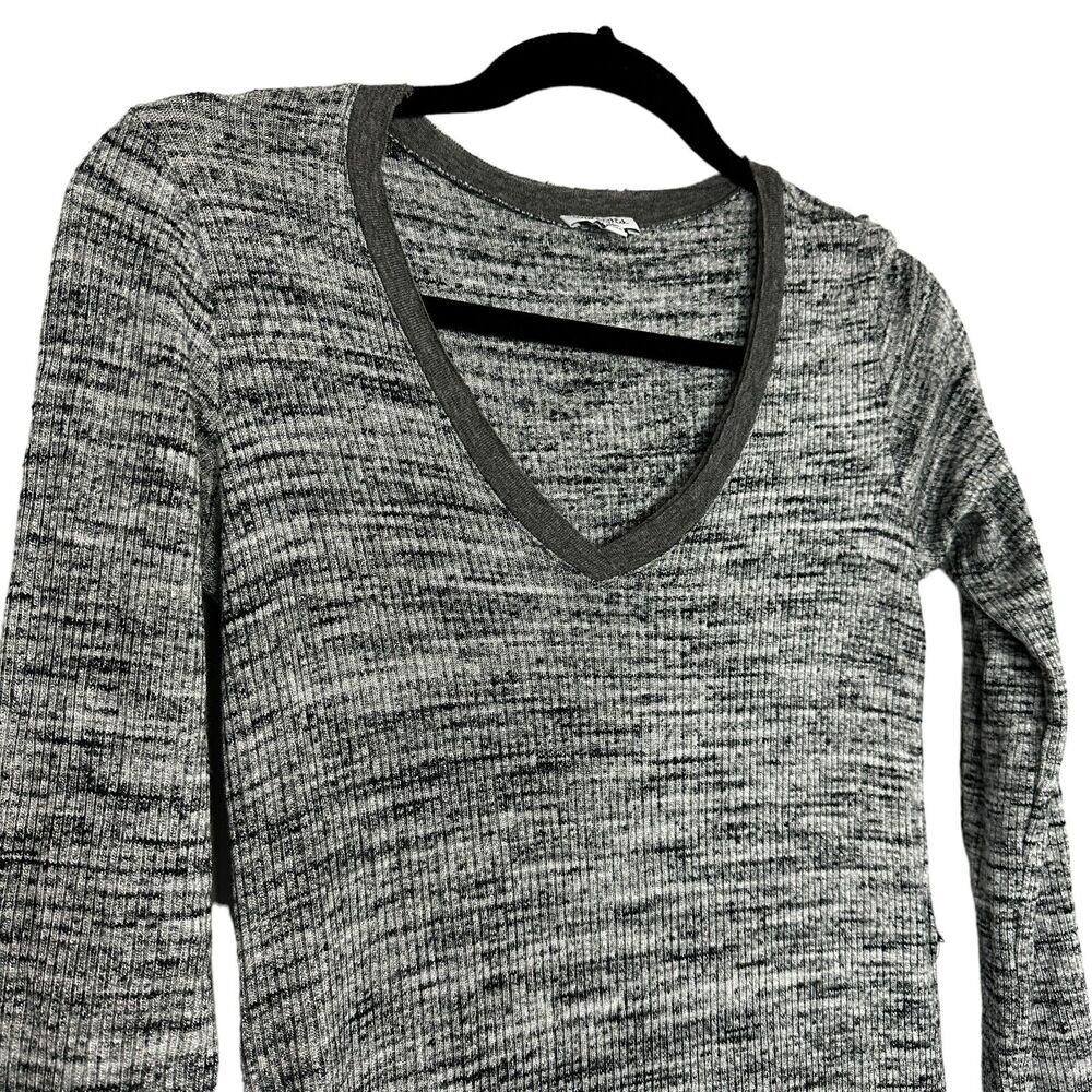 Splendid Womens Textured Knit Dress Gray Grey Long Sleeve V-Neck Size Small - Picture 3 of 11
